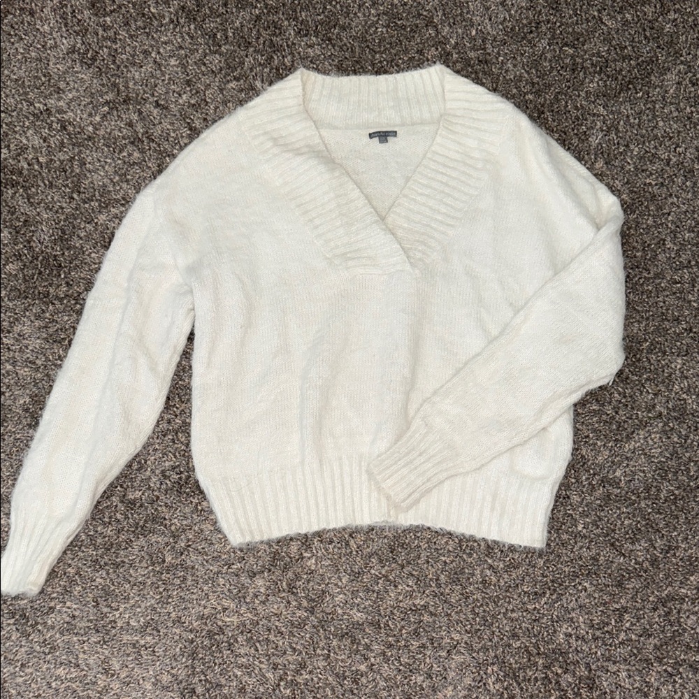 Cozy Off-White V-Neck Sweater